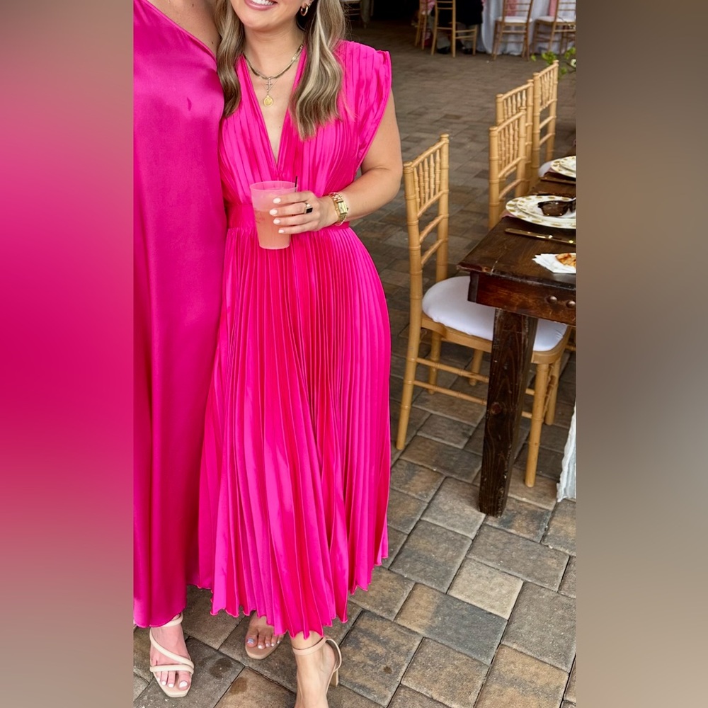 Showpo Vibrant Pink Pleated Dress